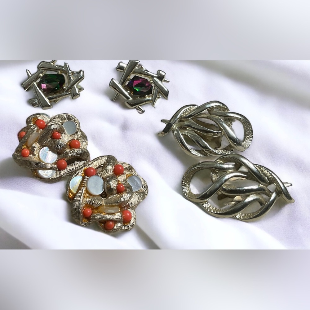 🌺 Vintage Lot of 3 Clip-Ons Sarah Coventry Earrings